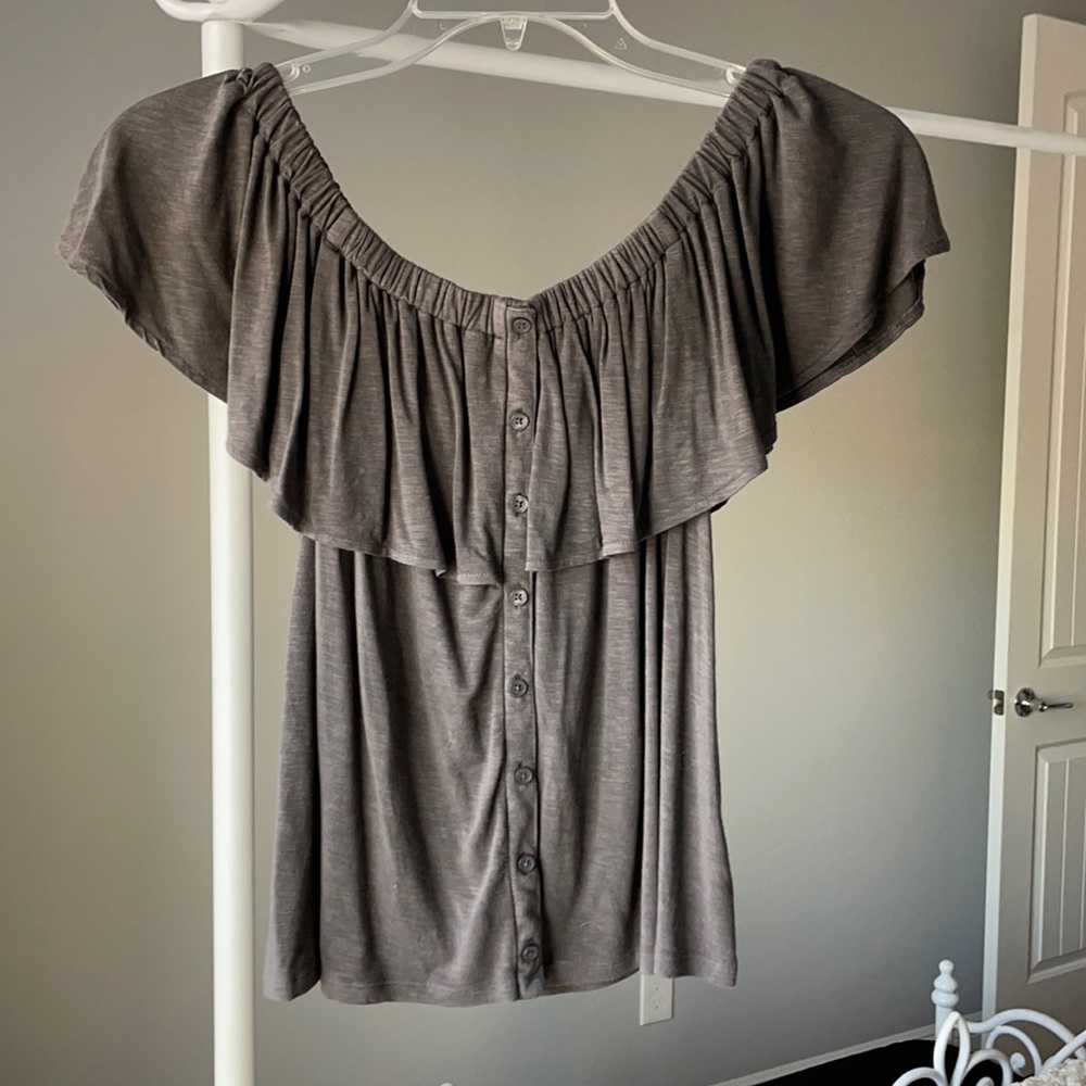 american eagle off the shoulder button down top